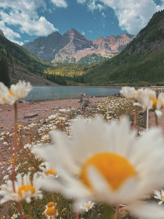 maroon bells hiking