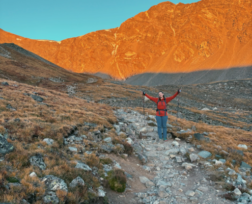 sunrise hike on grays peak 14er in colorado